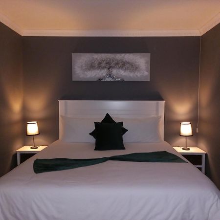 Eagle'S Nest B&B ควีนส์ทาวน์ ภายนอก รูปภาพ