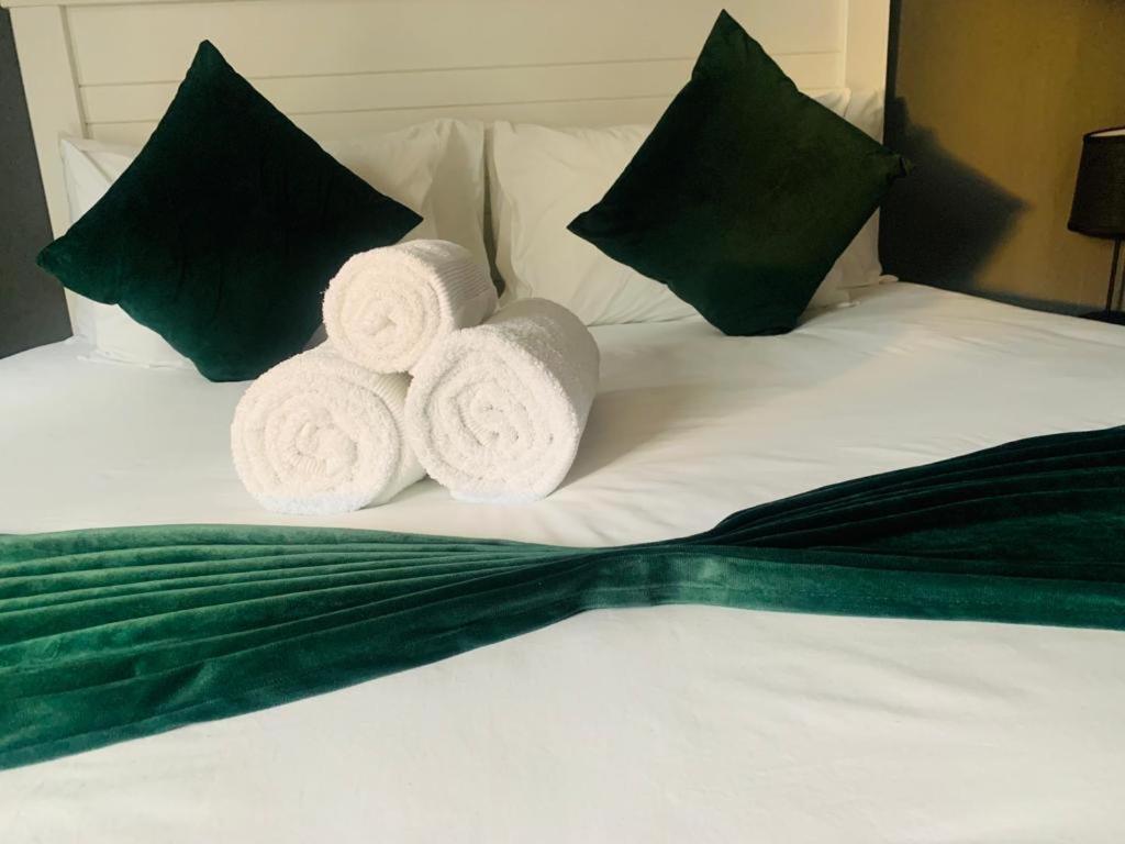 Eagle'S Nest B&B ควีนส์ทาวน์ ภายนอก รูปภาพ